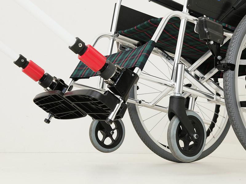 JINRIKI QUICK　着脱式車いすけん引装置　　使用車いすに装着するだけ