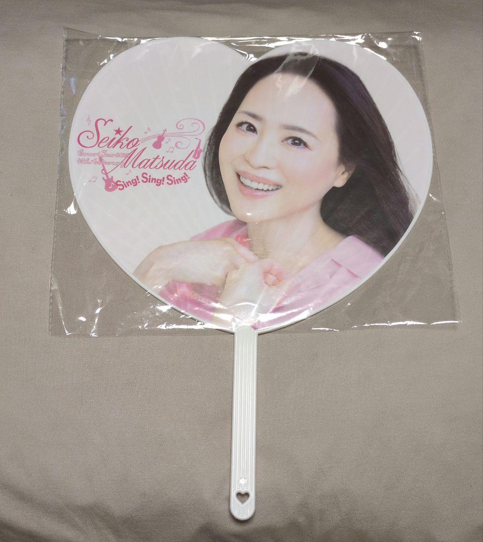 【美品&お得】松田聖子ツアー2025／スイトピーレイ２個／うちわ３枚／リボン付き 61laoLBA5vL._UF350,350_QL80_.jpg