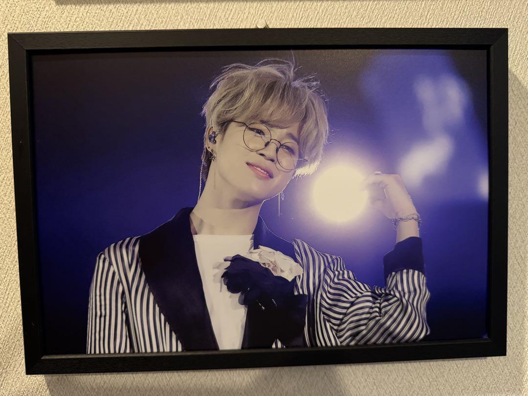 BTS　JIMIN　マスターニム　フレーム　額縁 BTS Jimin ジミン 額縁の通販 by co shop｜ラクマ