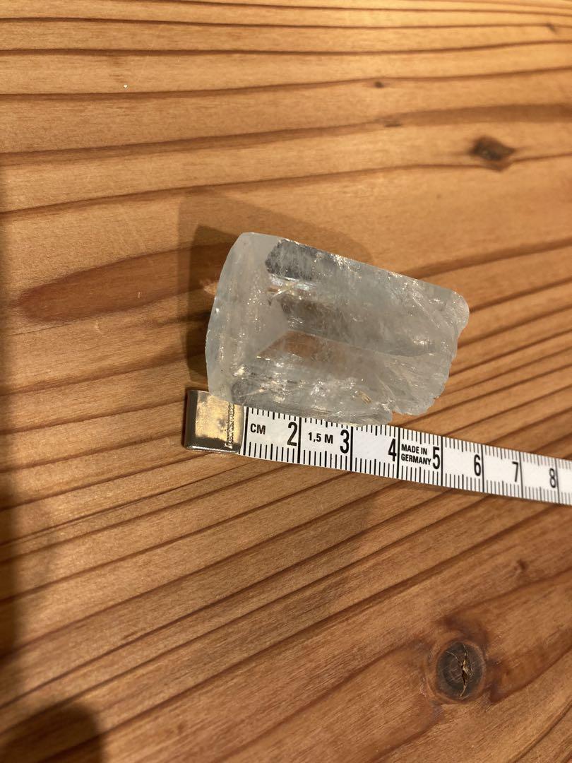 アクアマリン原石　鉱物　50g