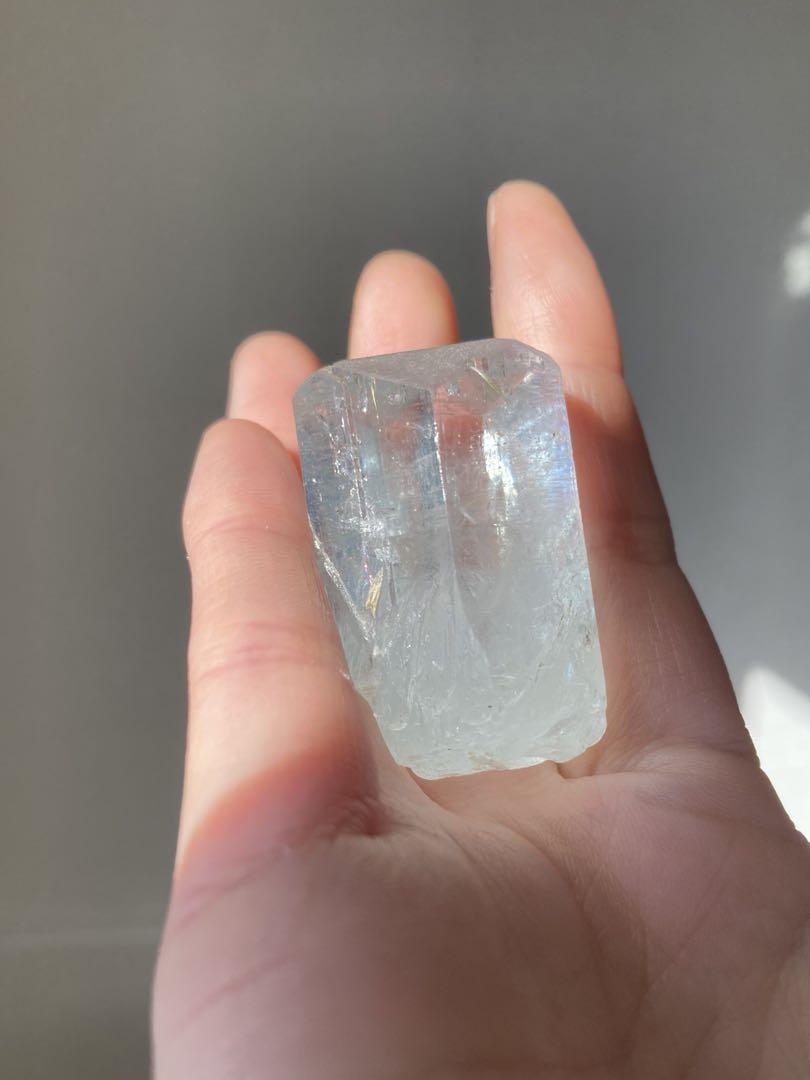 アクアマリン原石　鉱物　50g