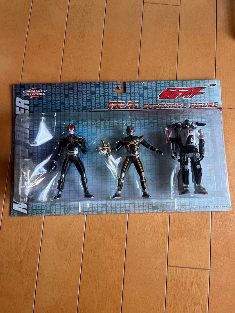 仮面ライダー555フィギュア 3体セット