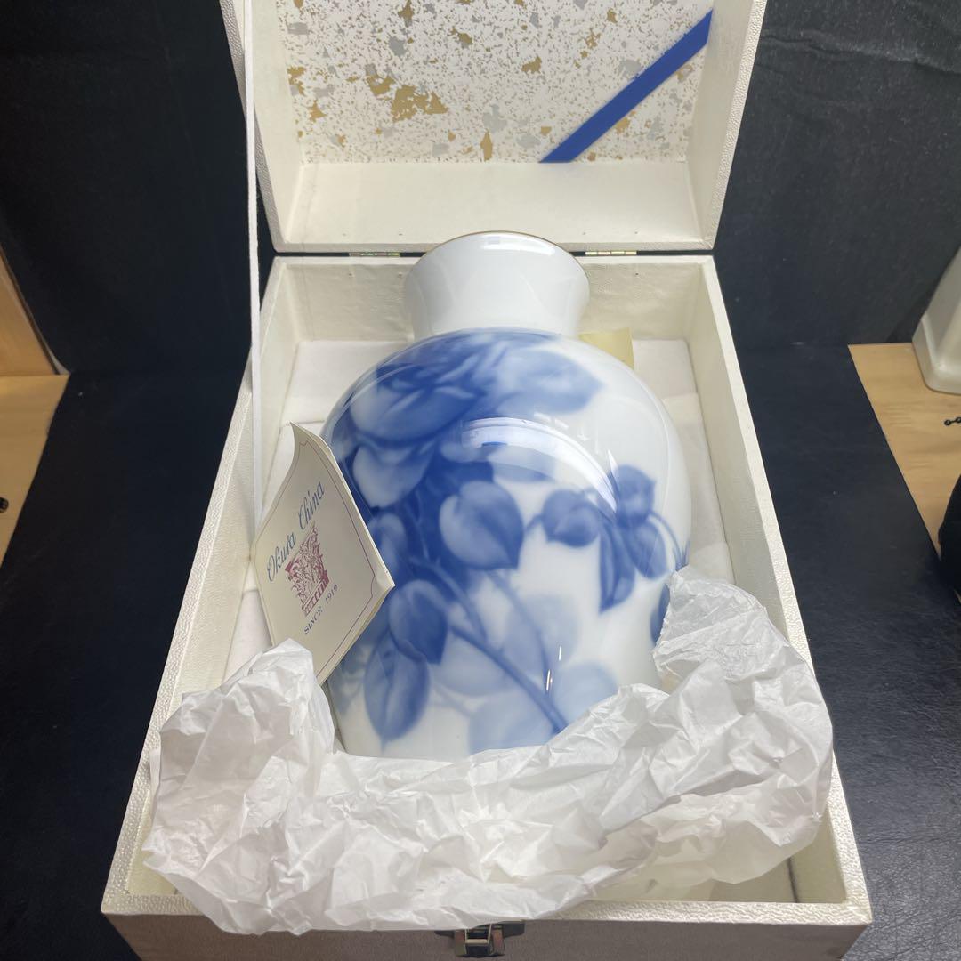 大倉陶園　花瓶　ブルーローズ　化粧箱入り　28cm ブルーローズ（8011） 28cm花器