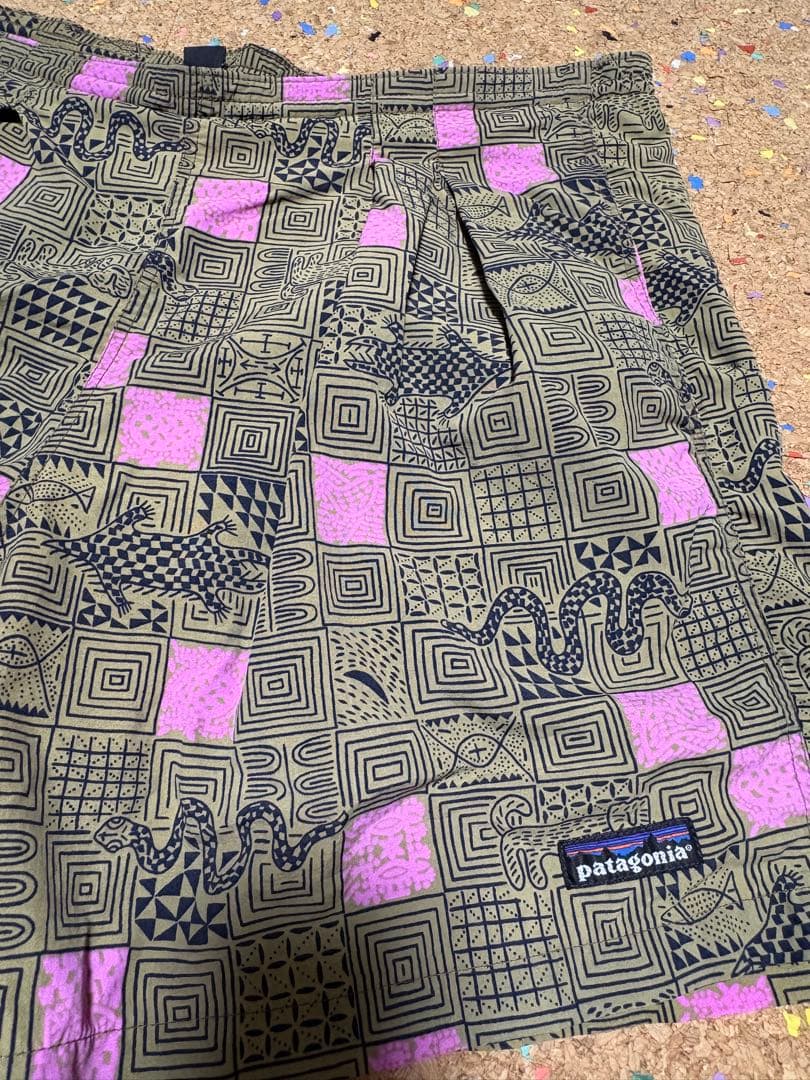 パタゴニア バギーズショーツ 90s L 総柄 雪なしタグ　リバーショーツ
