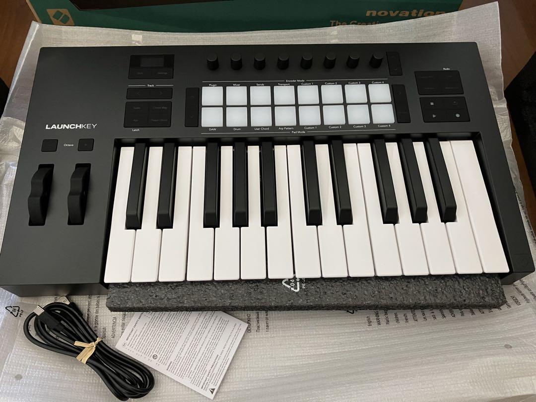novation LAUNCHKEY 25 MK4 MIDIキーボード