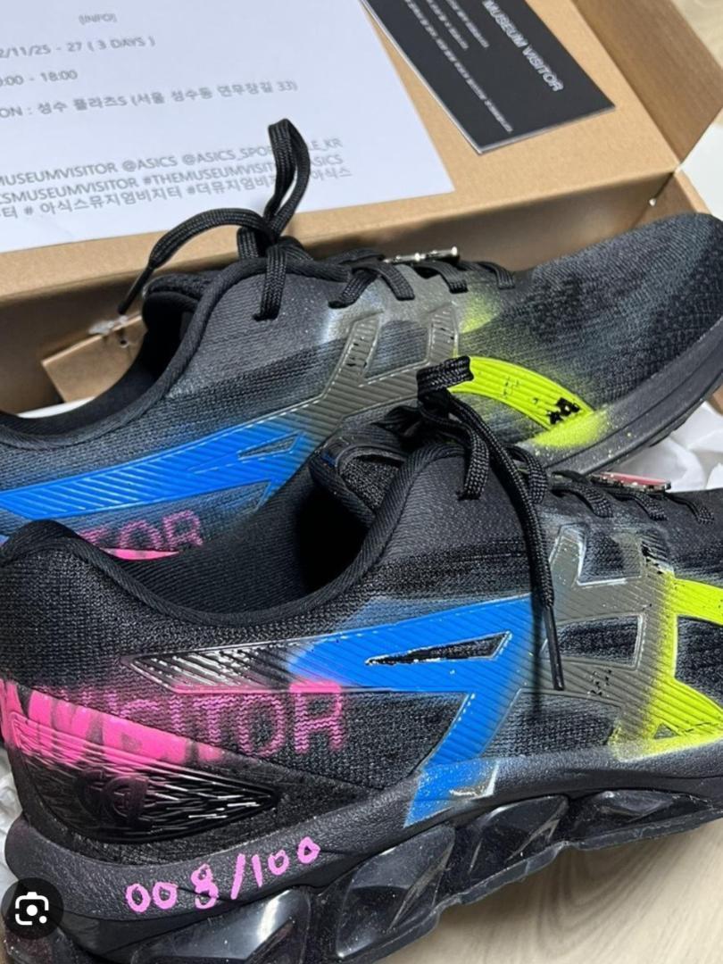 Asics The museum visitor アシックス black 28