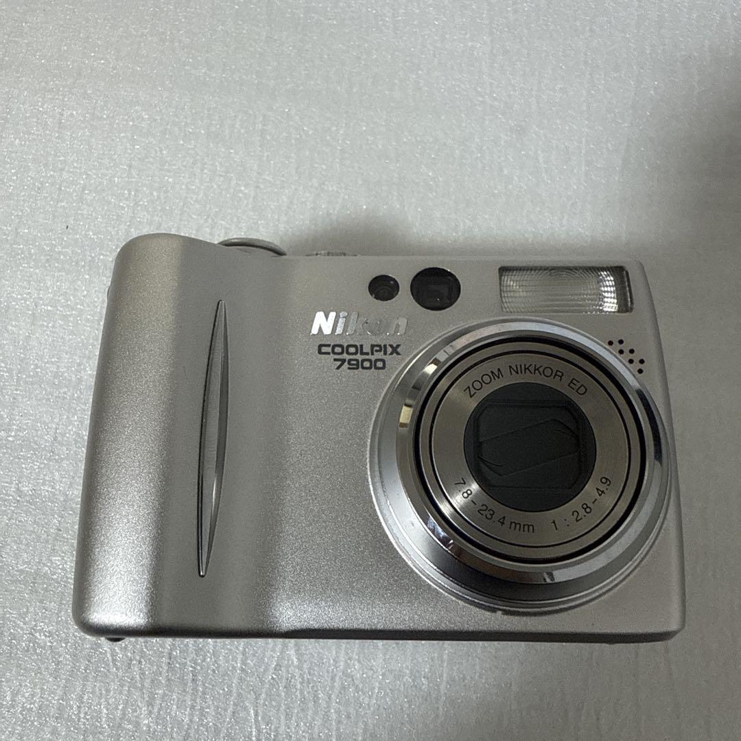 ❗️激安価格❗️デジカメ　本体　Nikon Coolpix E7900