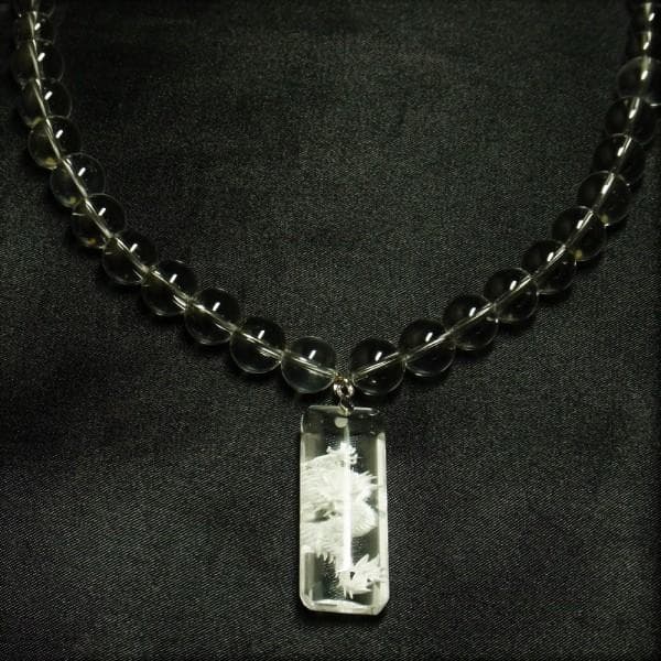 運命を好転させる パワーストーン 浮彫皇帝龍 水晶 プレート 本水晶