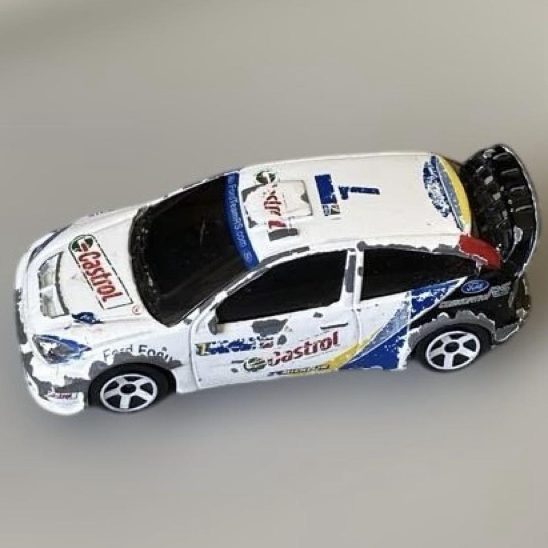 〈ホットウィール〉 フォード・フォーカス WRC 【未開封】 ホットウィール フォード フォーカスRS 新品未開封品 2015年