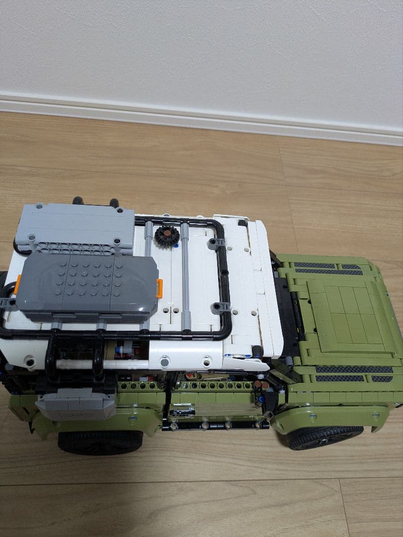 最新アイテムを海外通販! レゴテクニック 42110 ランドローバー ディフェンダー正規品 箱説明書ありLEGO