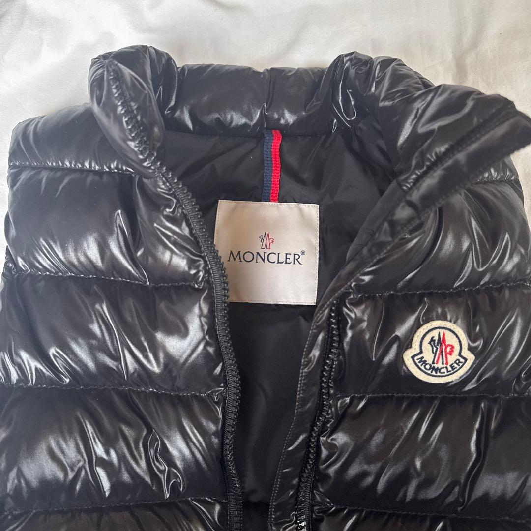 おしゃれキッズに♪モンクレール 130ダウンベスト☆ブラック おしゃれキッズに♪モンクレール 130ダウンベスト☆ブラック