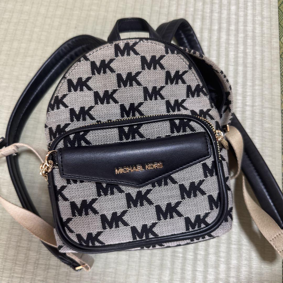 MICHAEL KORS MKロゴリュック