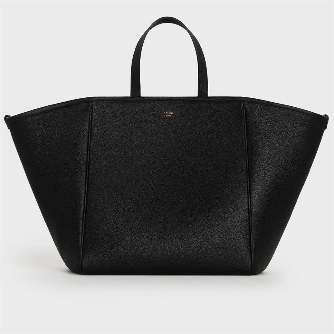 CELINE フォールドカバ トートバッグ 黒 現行デザイン