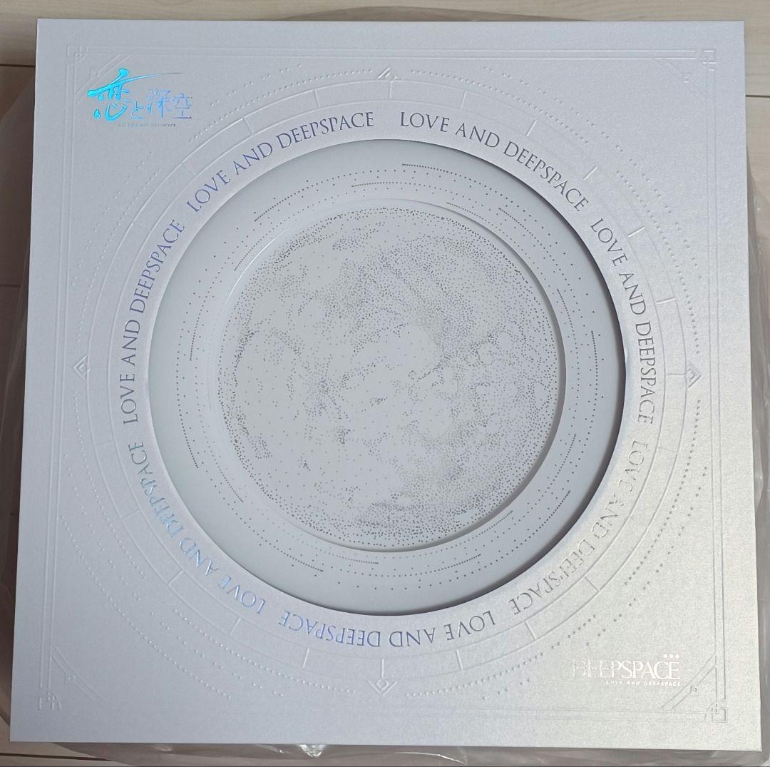 恋と深空 VIP ボックス 外箱 ニャンニャンバッジ