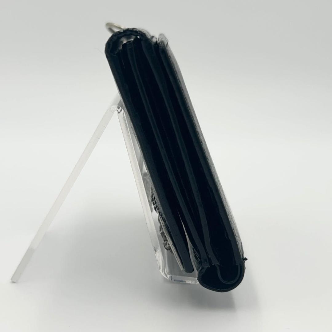 廃盤品 ジャンポールゴルチエ ドラゴンプレート 二つ折り財布 廃盤品 ジャンポールゴルチエ ドラゴンプレート 二つ折り財布