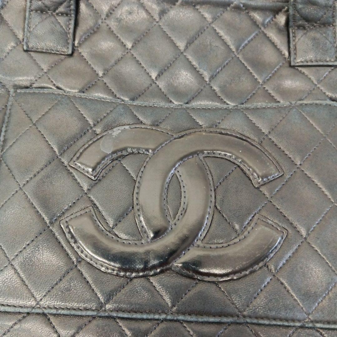 CHANEL シャネル　マトラッセ　ハンドバッグ　チャーム　ココマーク