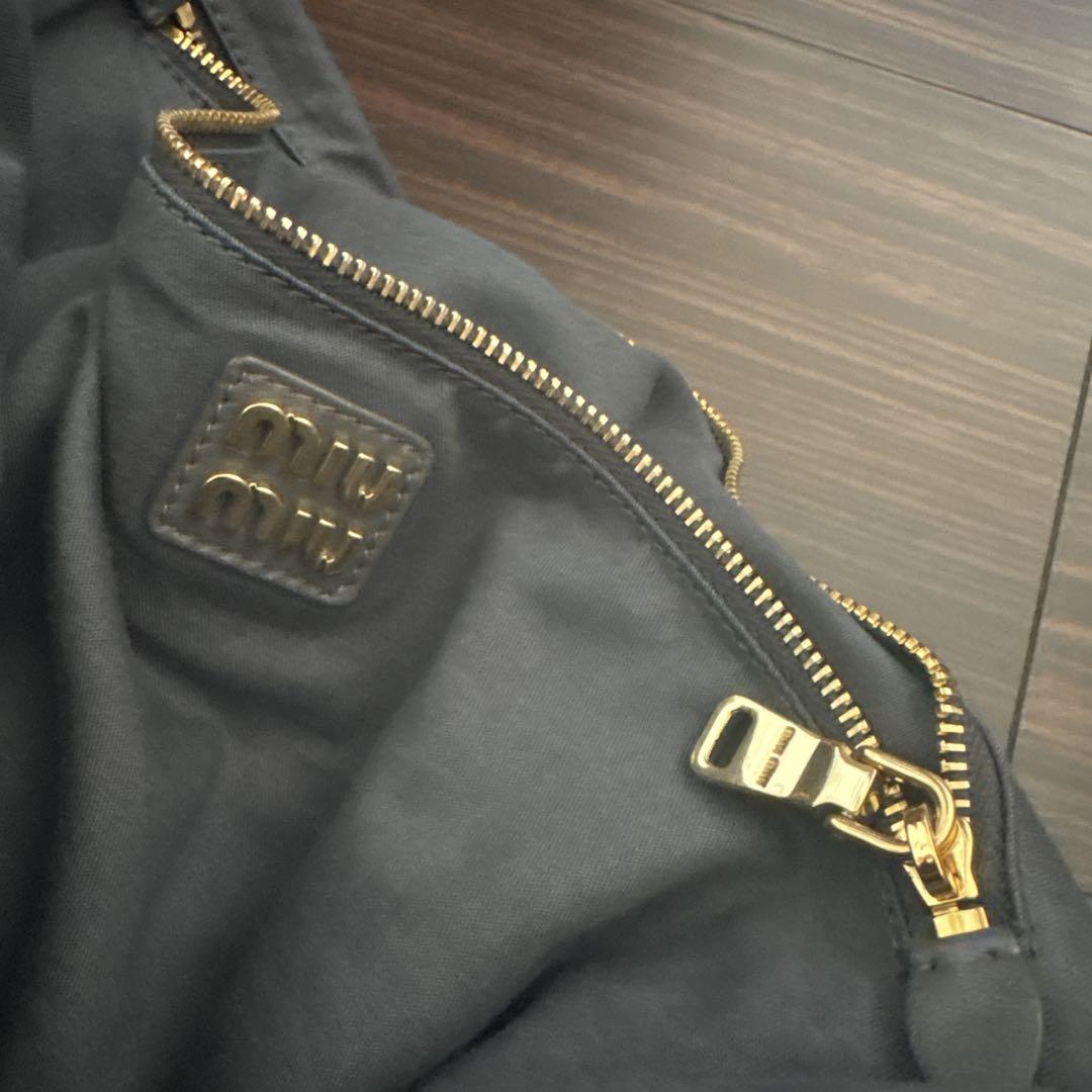 miumiu グレー ニット トートバッグ ケーブル編み