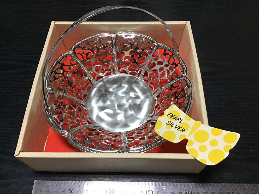 パールシルバー透かし花型盛り鉢直径20cm