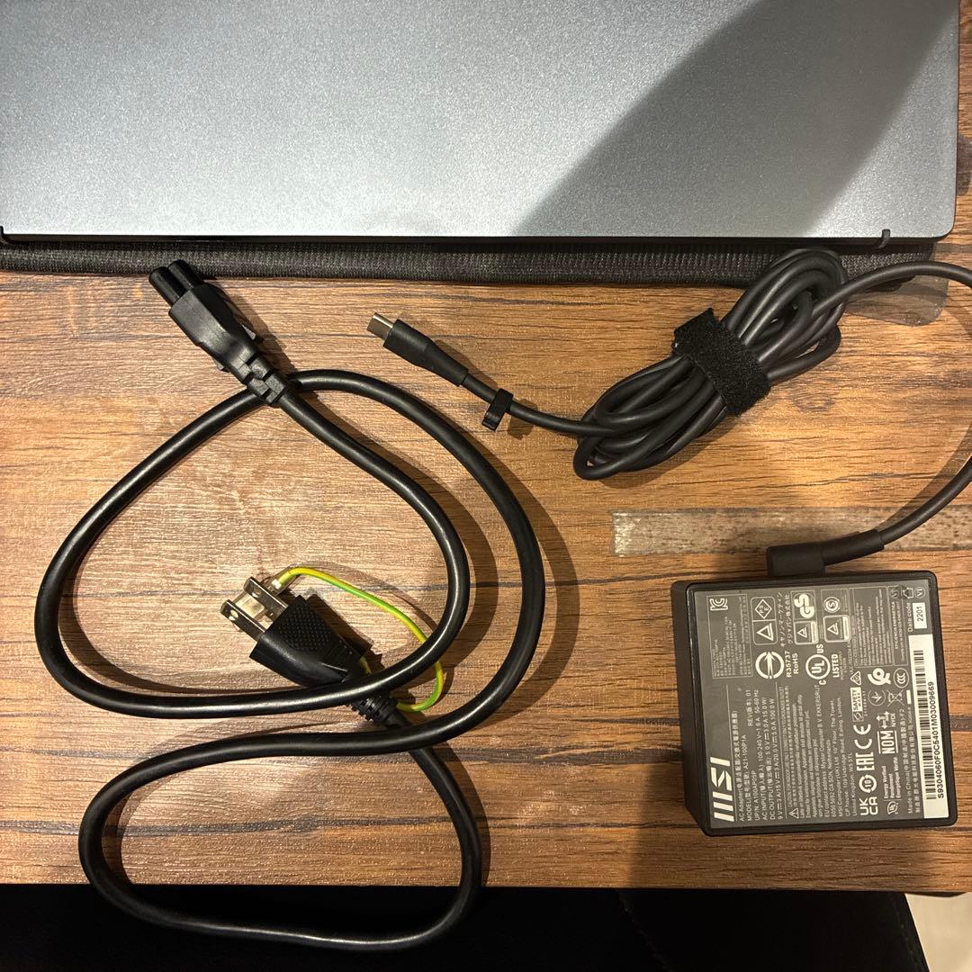 美品!高性能ノートPC : MSI Prestige 14 A12UC 美品!高性能ノートPC : MSI Prestige 14 A12UC