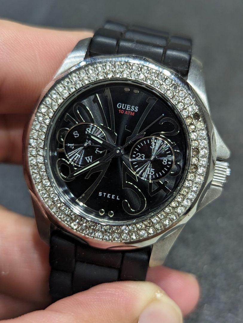ずっと気になってた 腕時計 ゲス GUESS 電池交換済み シルバー ジルコニア キラキラ 時計