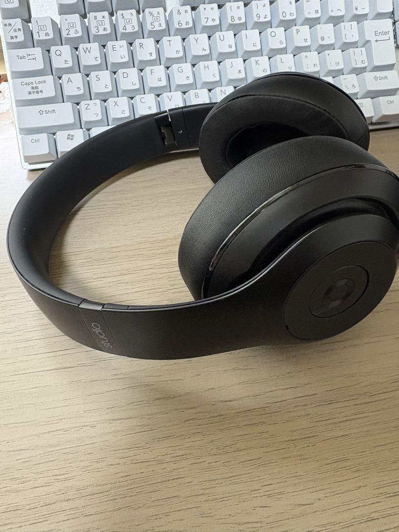 Beats B0501 ワイヤレスヘッドホン ブラック 専用ケース付き