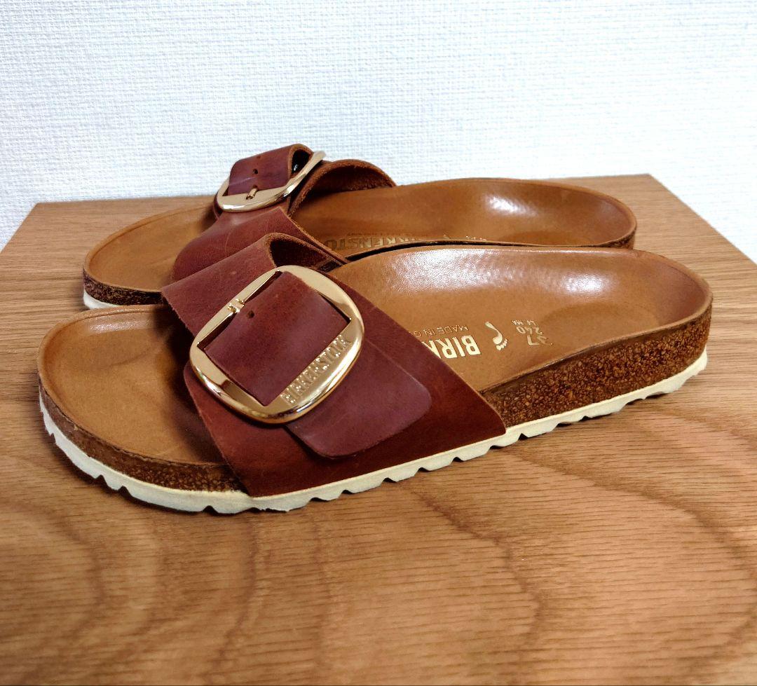 美品 ビルケンシュトック ビッグバックル マドリッド 37 レザー ゴールド