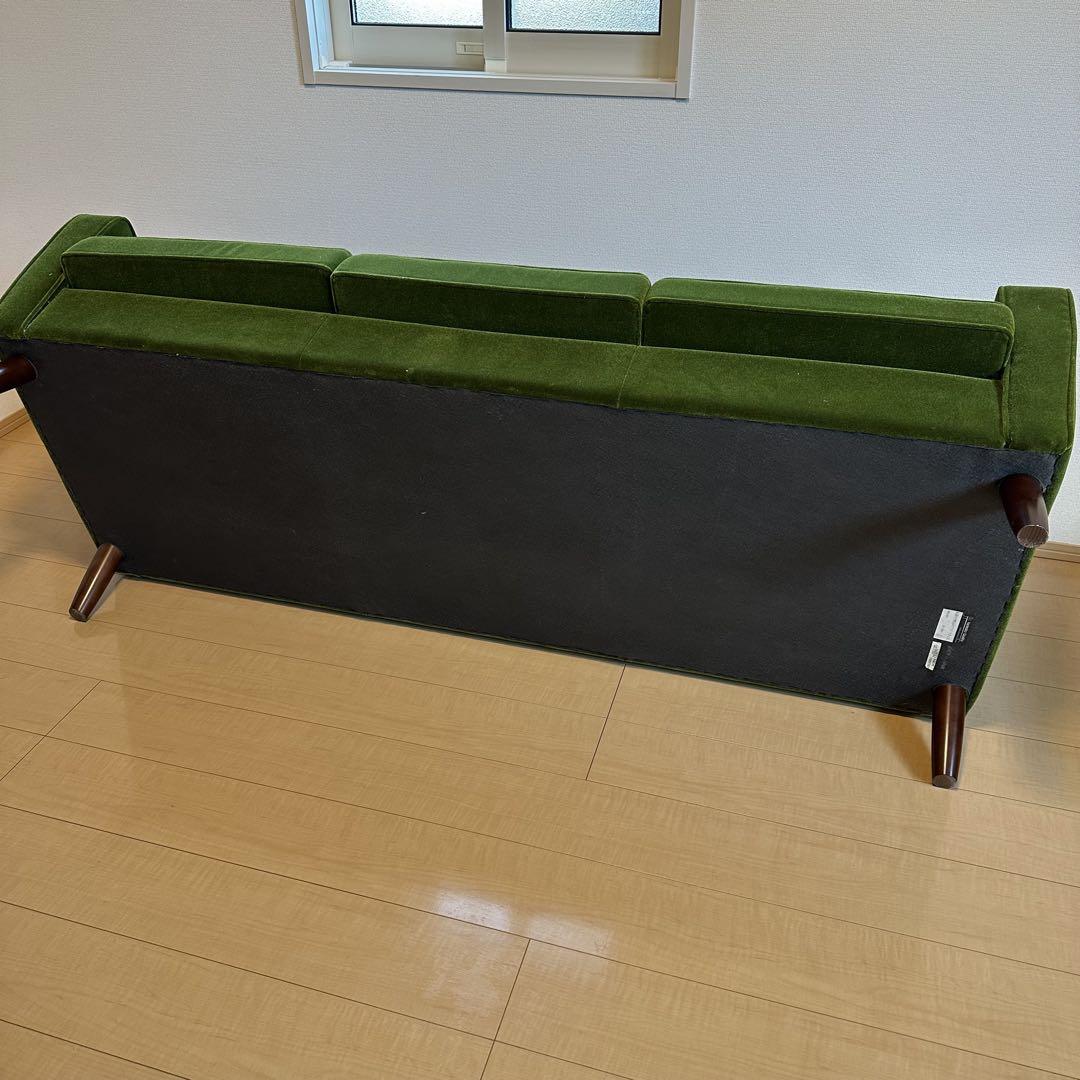 ☆極美品☆ カリモク60 ロビーチェア　3シーター　モケットグリーン