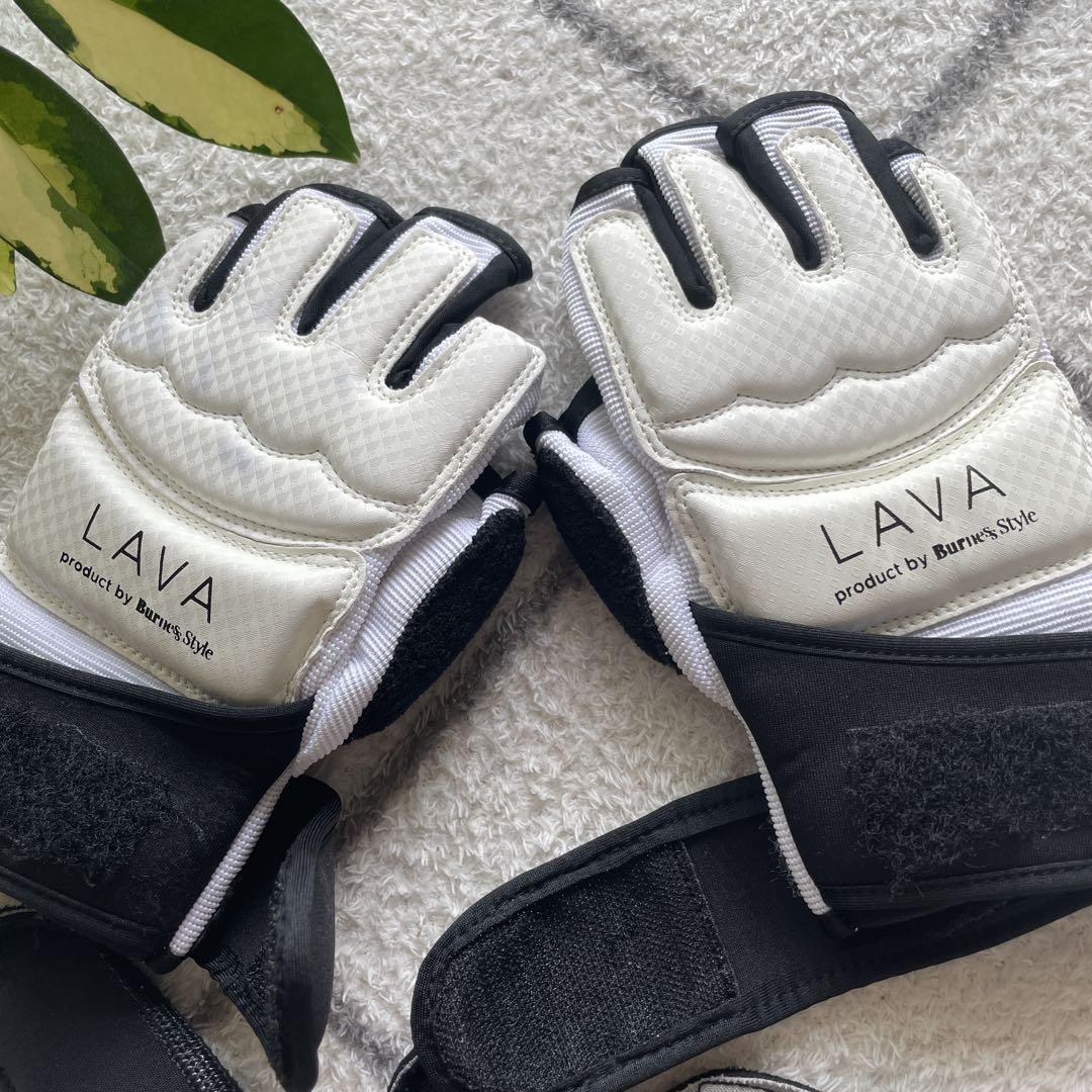 LAVA キックボクシング　バーネススタイル　グローブ＆シューズ
