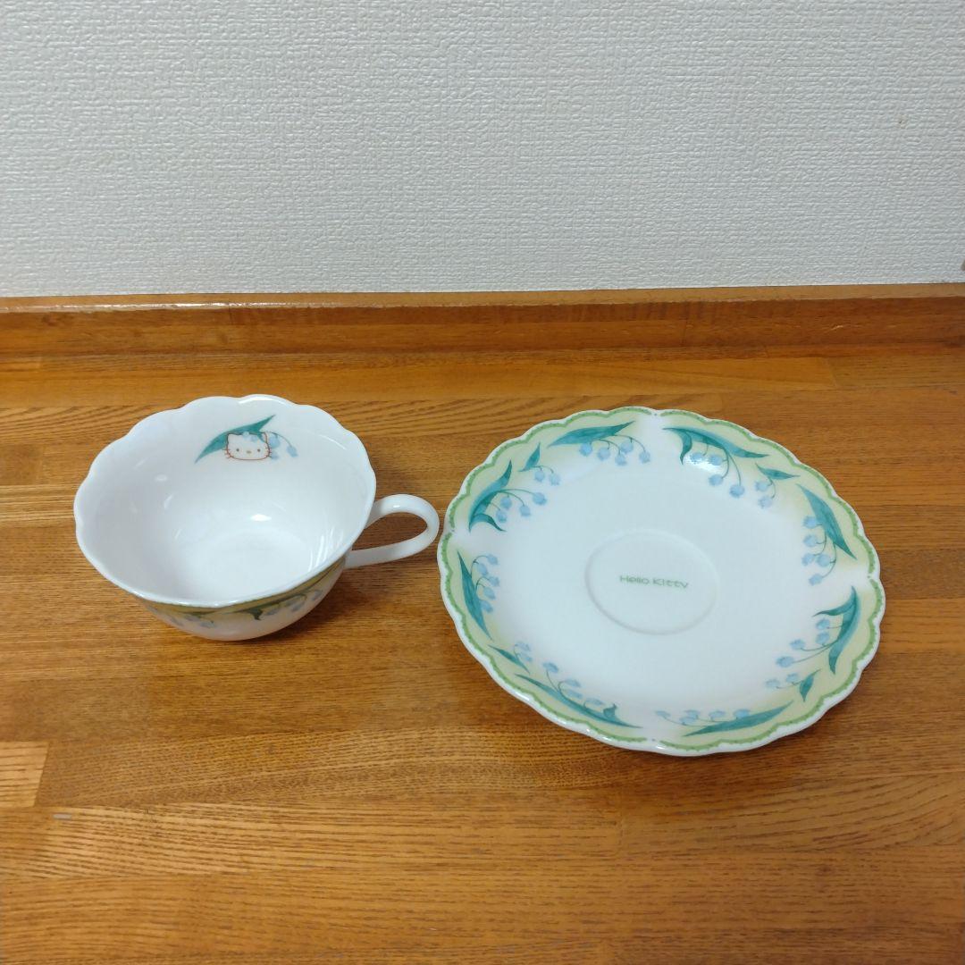 花言葉キティ　ハローキティ　カップ&ソーサー　5客セット　箱付き