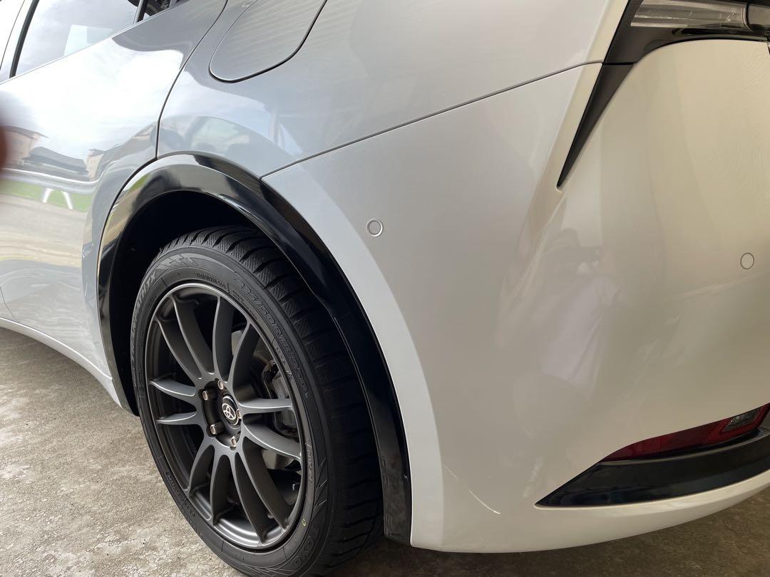 225/50R18スタッドレス4本セット RAYSホイール付き60プリウス溝充分