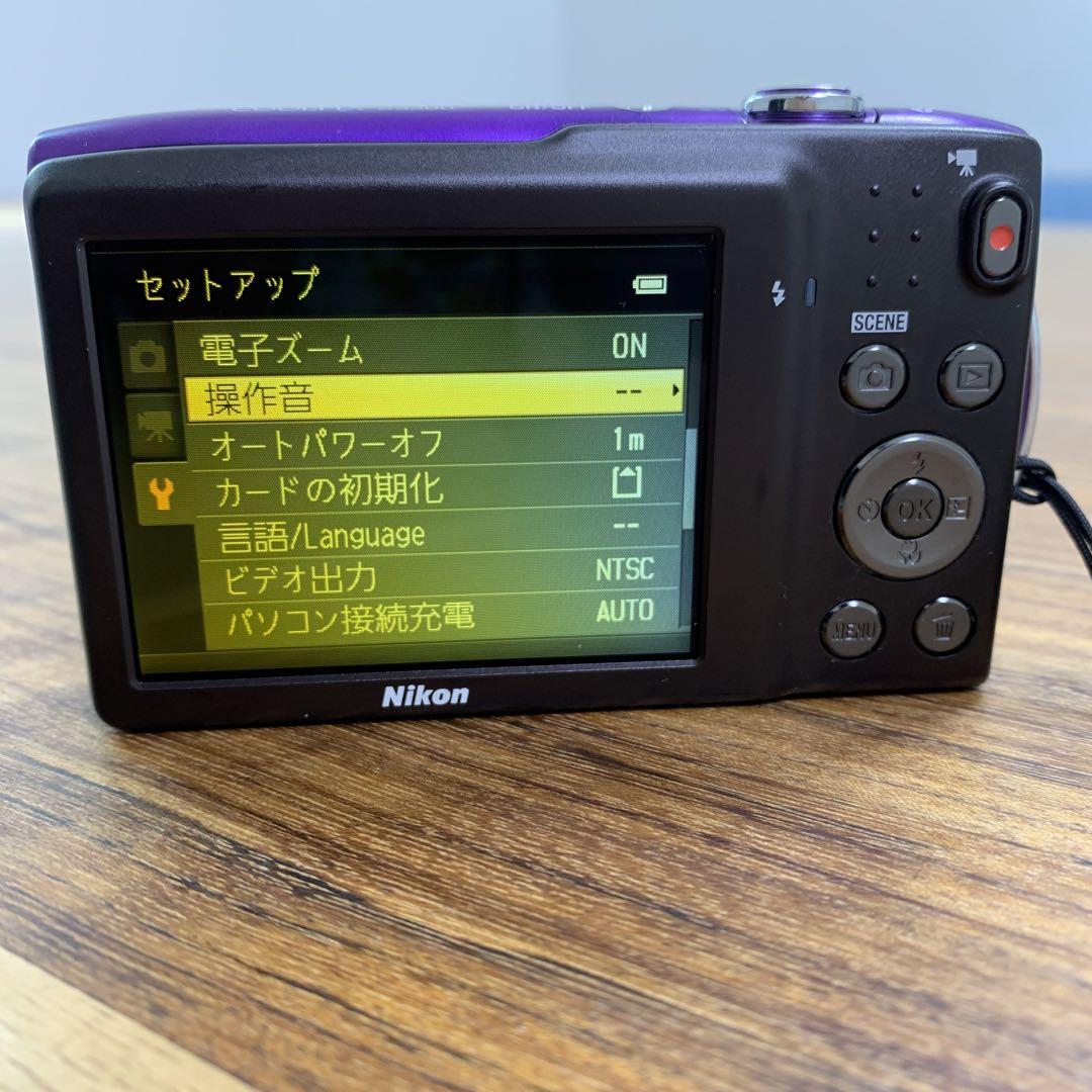 正規品 Nikonニコン　 COOLPIX S3300 美品　訳あり