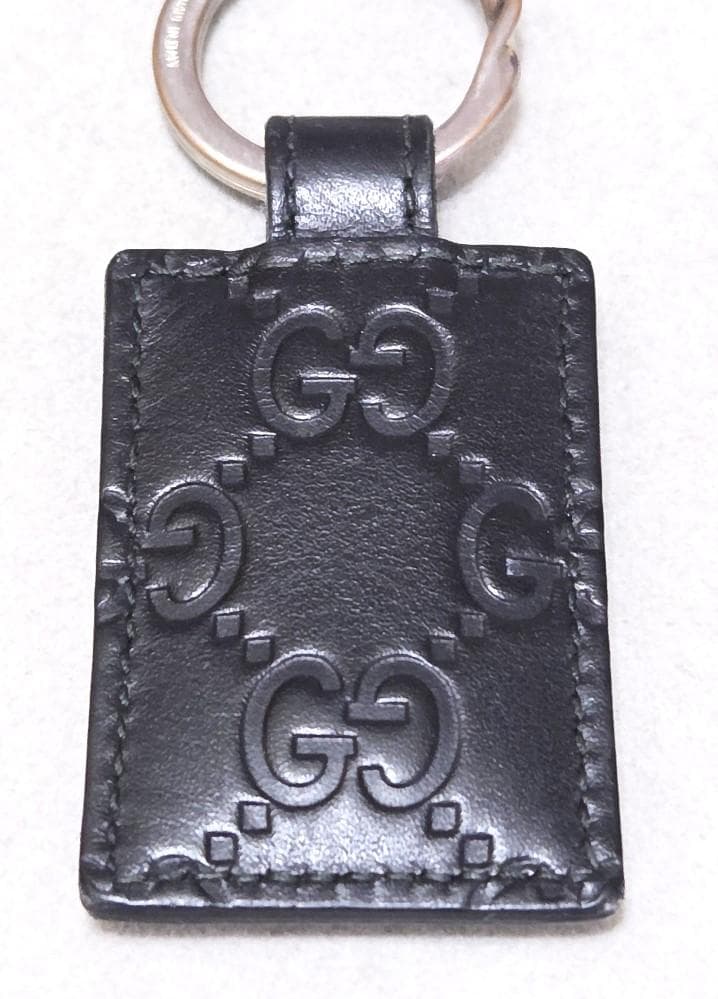 GUCCIグッチ シマ ドリアン GG柄 ブラックレザーキーリング 42722 GUCCIグッチ シマ ドリアン GG柄 ブラックレザーキーリング 42722