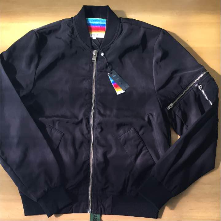ユニフ NO MORE BOMBER