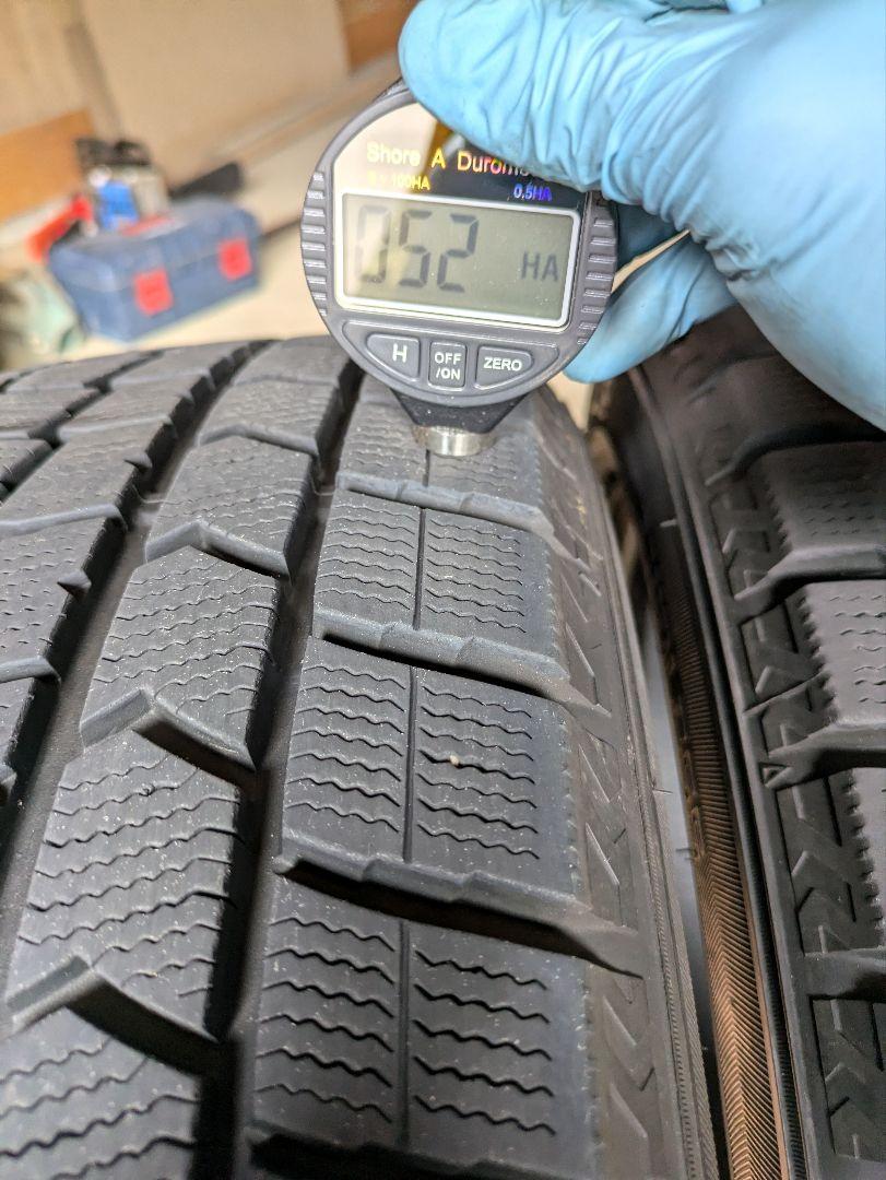送料無料 ダンロップ 225/55R17 WINTER MAXX02　2本 ②