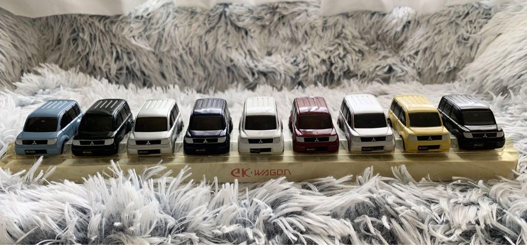 非売品ミニカーセット！三菱ek WAGON 9色ミニカーセット - メルカリ