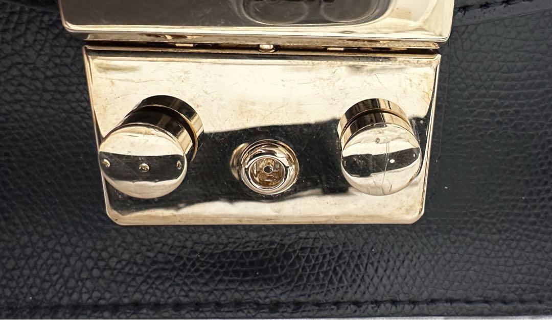 フルラ FURLA