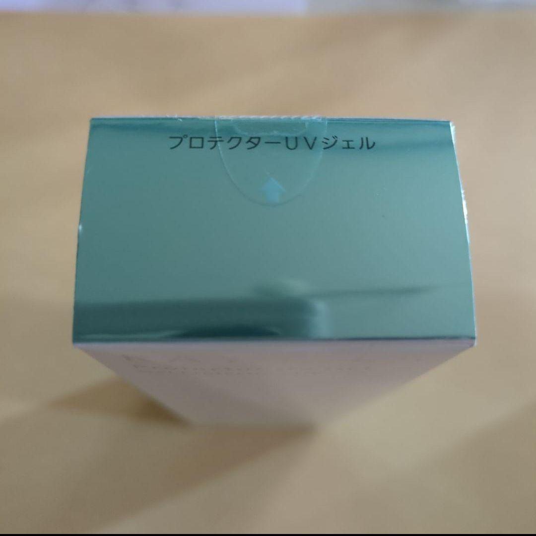 ノエビアレイセラプロテクターUVジェル4本セット