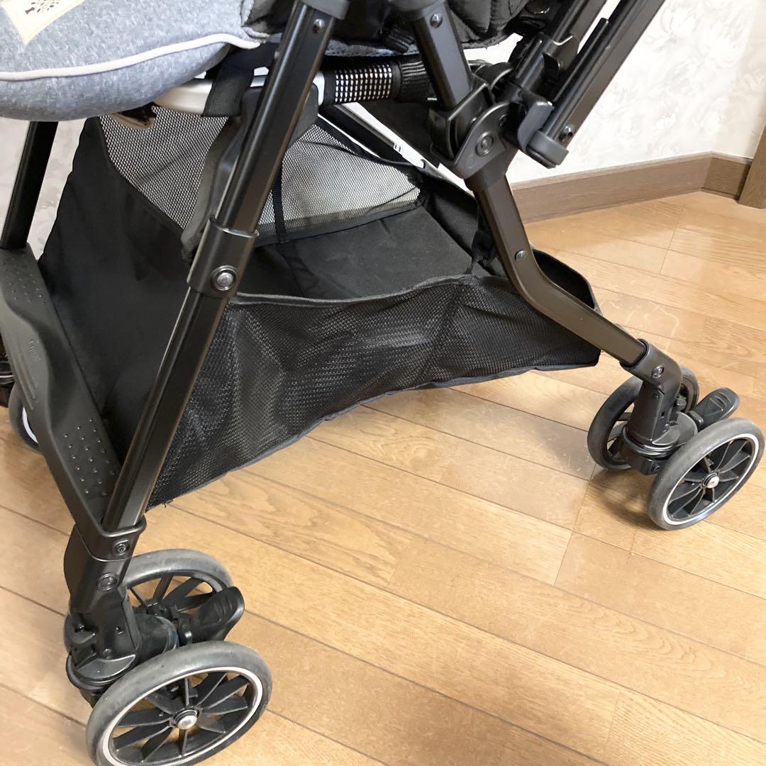 ☆美品☆Combi スゴカルα 4キャス compact エッグショック