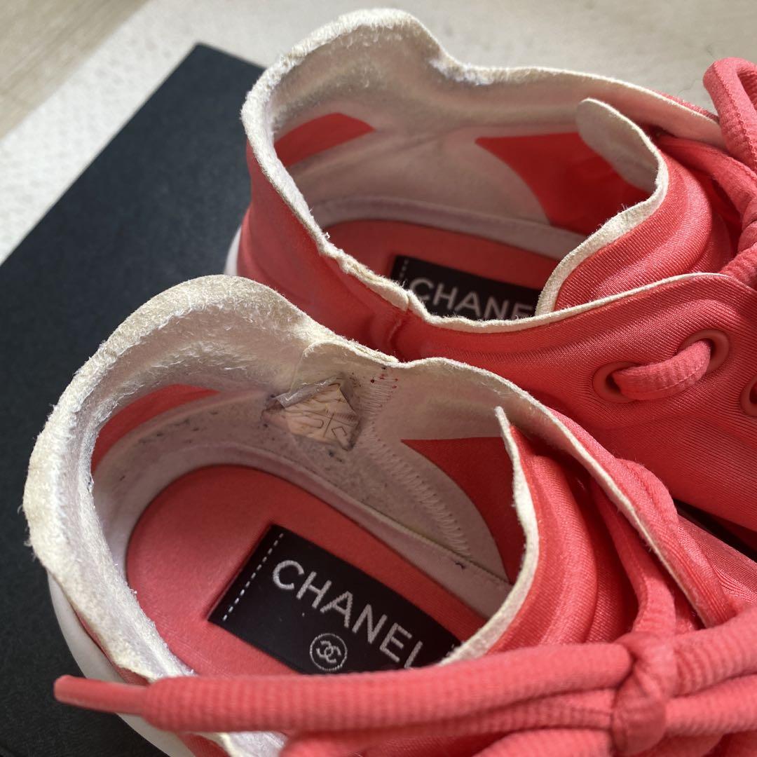 CHANEL スニーカー ピンク - メルカリ