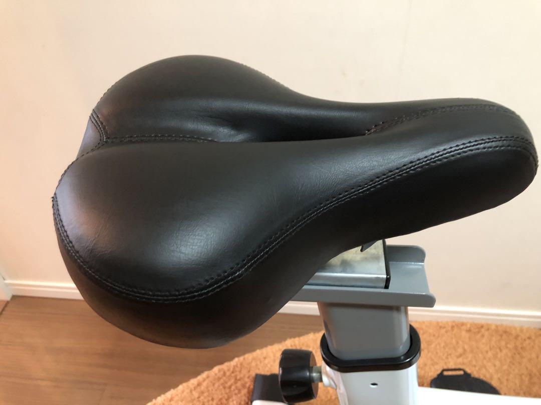 フィットネスバイク STEADY (ステディ) ST128