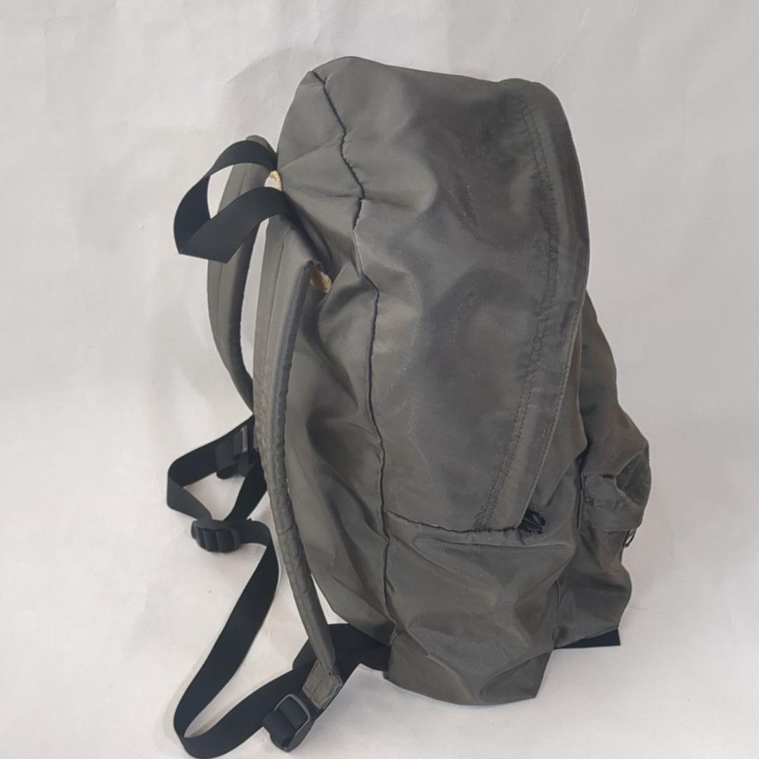 エルベシャプリエ ナイロンデイパック 978N-GRY MLサイズ USED美品