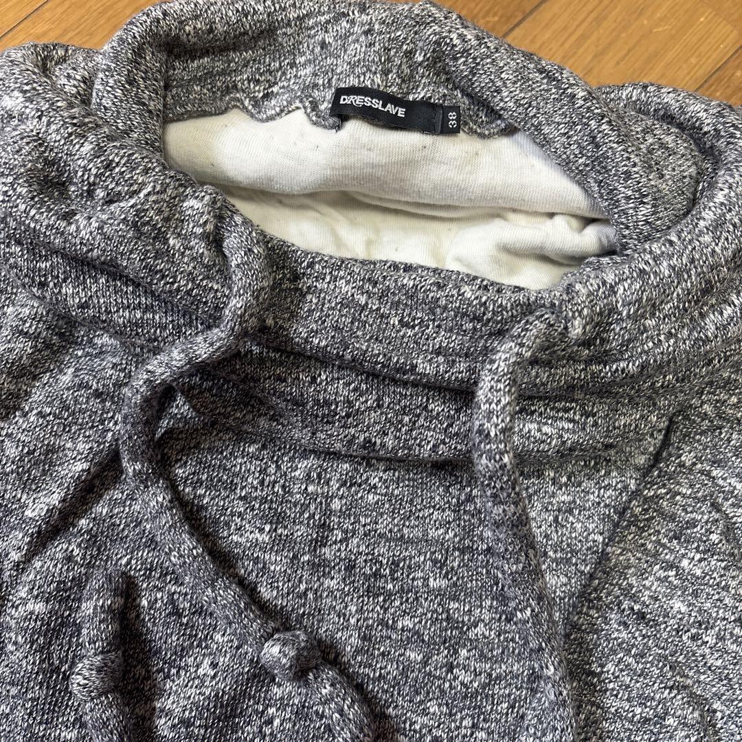 DRESSLAVE 38 グレー　タートル風　タイト DRESSLAVE 38 グレー タートル風 タイト