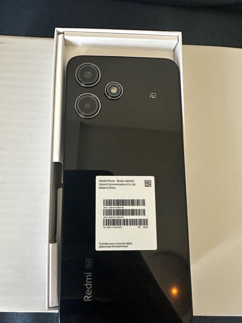 Xiaomi Redmi 12 5G 本体 4GB RAM 128GB