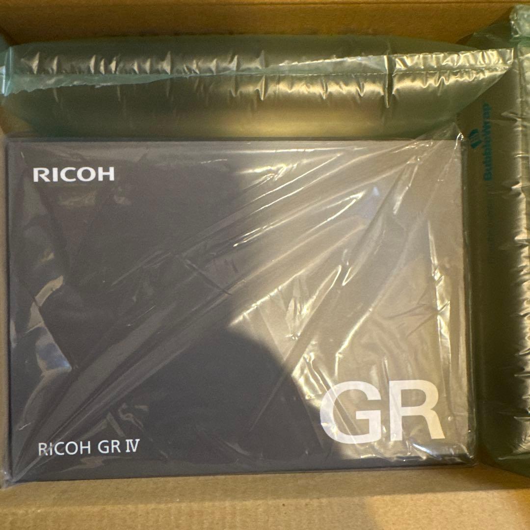 新品未使用 RICOH GR IV リコー GR4 コンデジ　ラスト1点