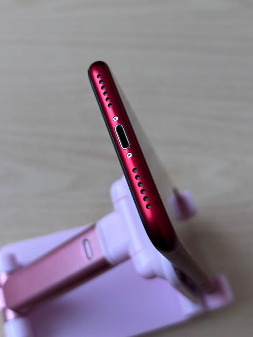 iPhoneSE 第3世代 SIMフリー レッド 64GB 美品