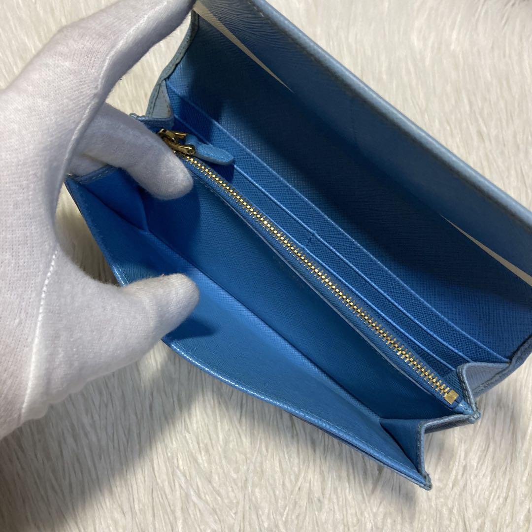 月末限定セール　美品　PRADA プラダ　長財布　バイカラー　青　カード　白