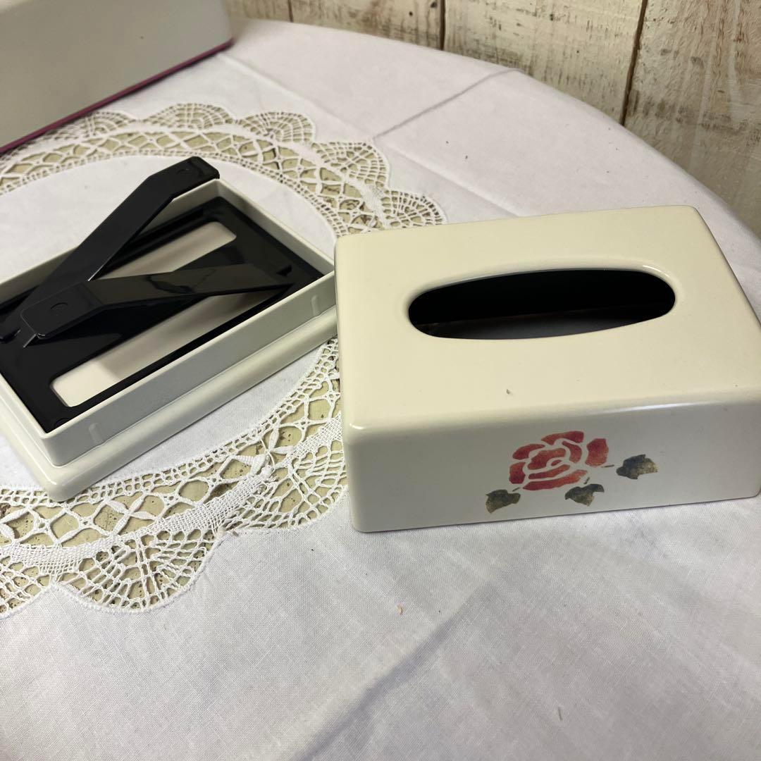 未使用新品　マニーローズティッシュボックスとポケットティッシュボックスセット