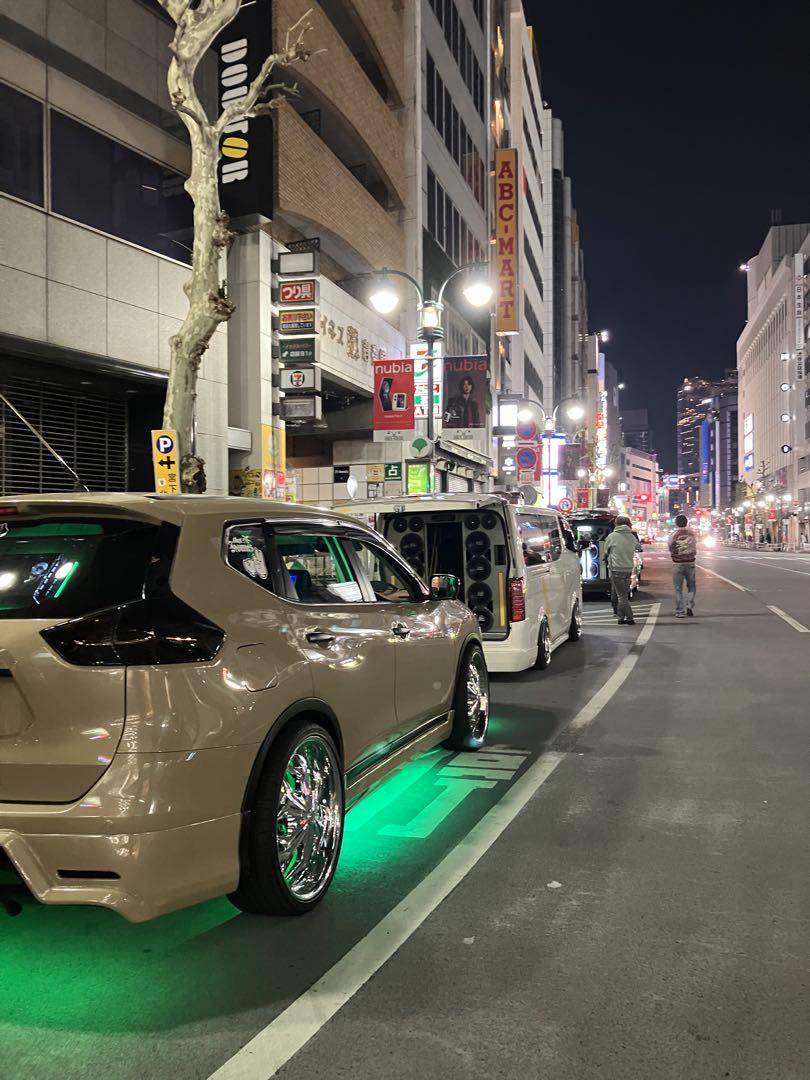 【6月中に売れなければ処分します】エクストレイル t32 スモークテール