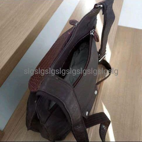 未使用　革　2way リュック　ショルダーバック　旅行　バック