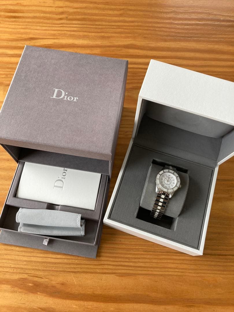 ディオール Dior CD112112 クリスタル ダイヤモンド クォーツ稼動品 ディオール Dior CD112112 クリスタル ダイヤモンド クォーツ稼動品